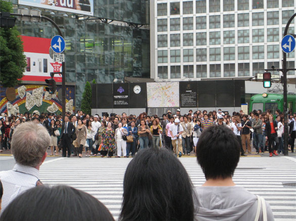 Shibuya-crossing