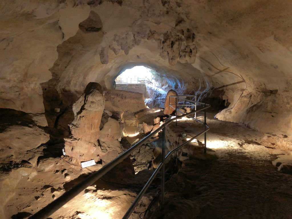 Maltas Ghar Dalam Cave Of Darkness