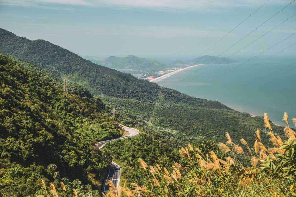 Asia's Greatest Drives, Vietnams Hai Van