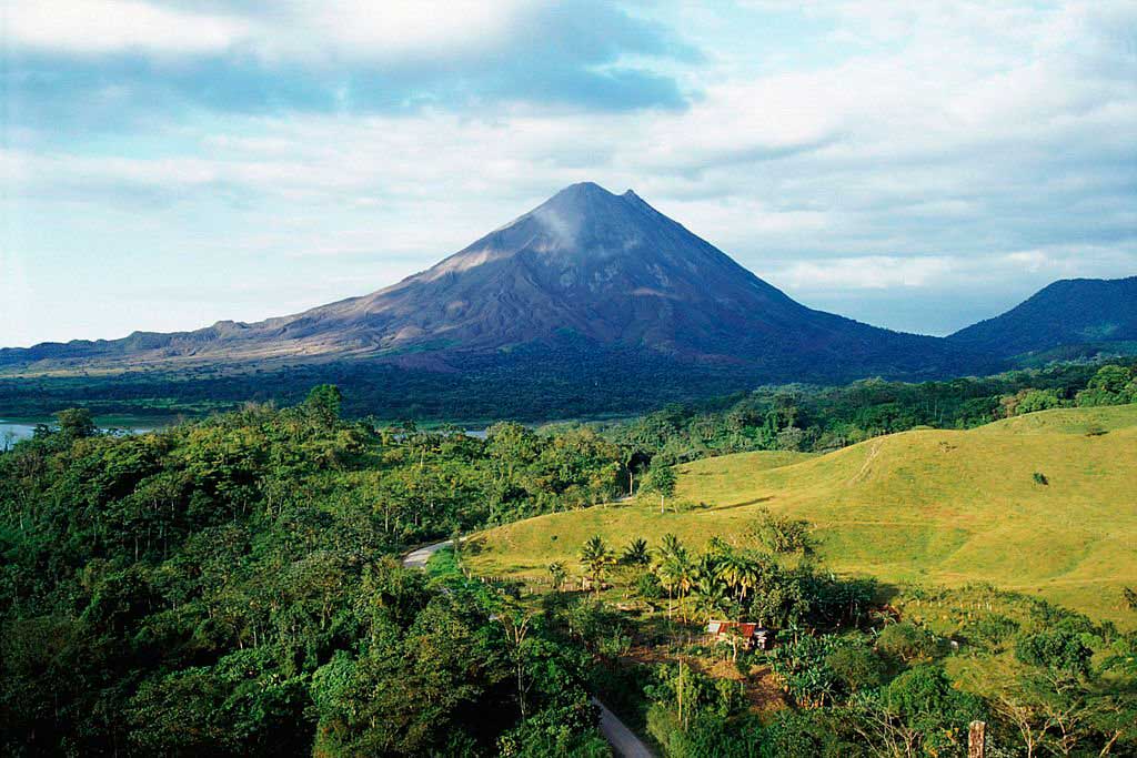Volcano in Costa Rica, Destinations For The Eco Tourists