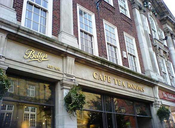 Betty's-Café-York