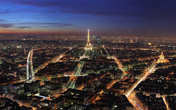 Night-in-Paris