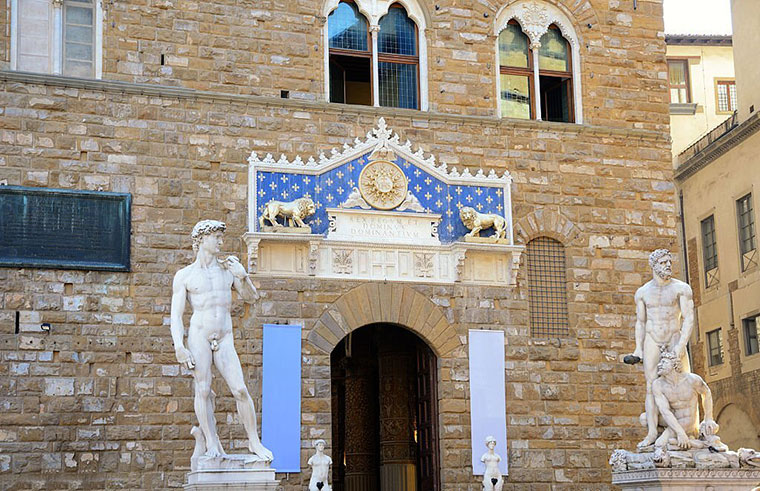 Michelangelos David at Palazzo Vecchio in Florence