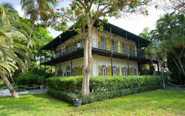 The Ernest Hemingway House with garden in Key West