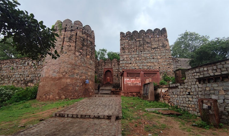 Barua Sagar Fort