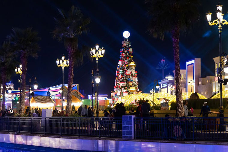 Christmas tree Dubai