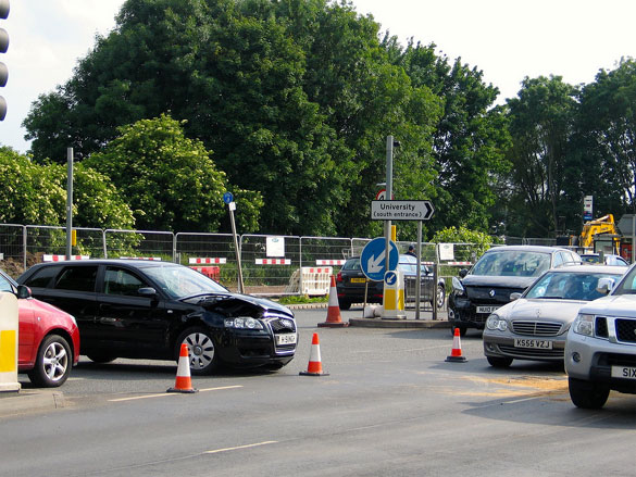 Collision-on-University-Bou