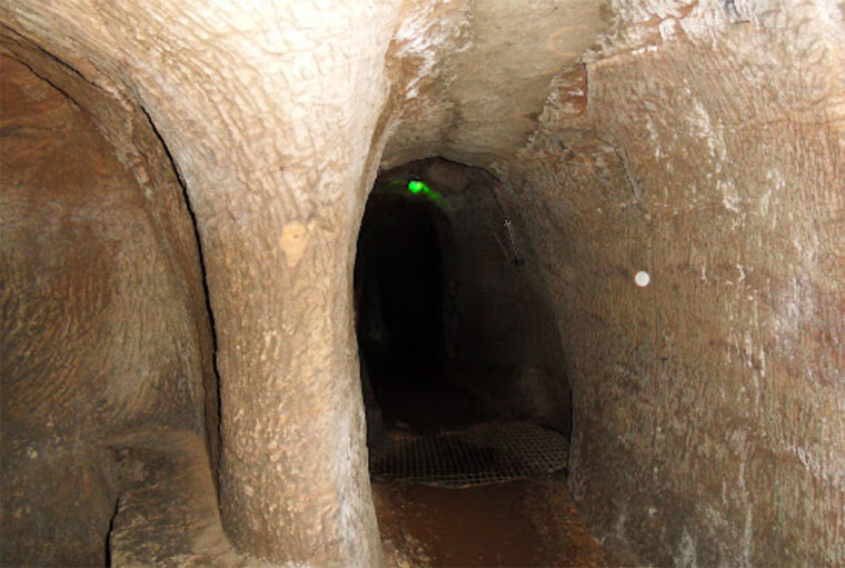 Gilmerton Cove