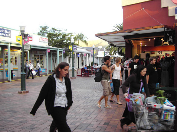 Pacific-Fair-Shopping-Centr