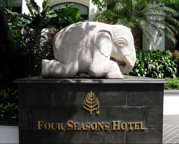 Four-Seasons-bankok