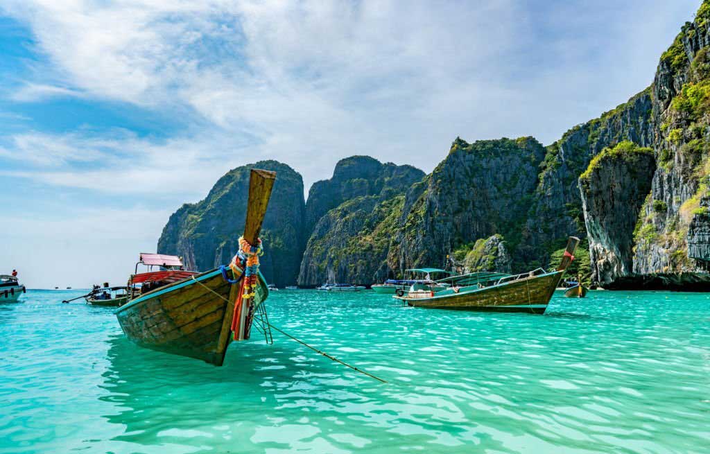 The Only Phuket Guide