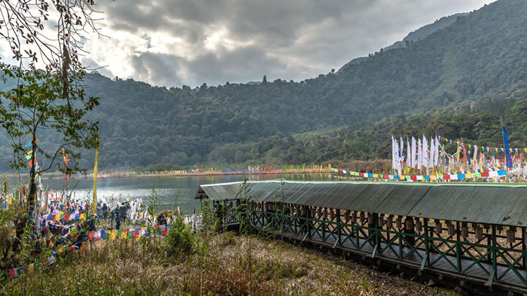 Khecheopalri Lake