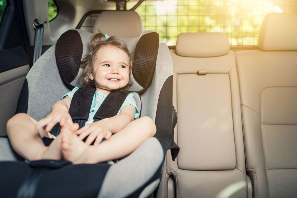 Travelling Child Car