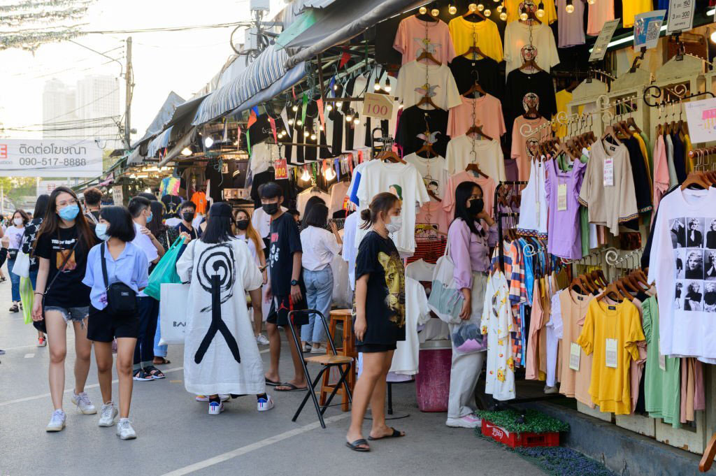 Places to Visit in Bangkok, Chatuchak Weekend Market